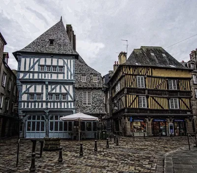 Dinan, Bretagne, northwest France. : r/europe