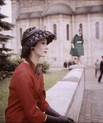 Модели Christian Dior в Москве 1959... - trendsquire.russia | Facebook