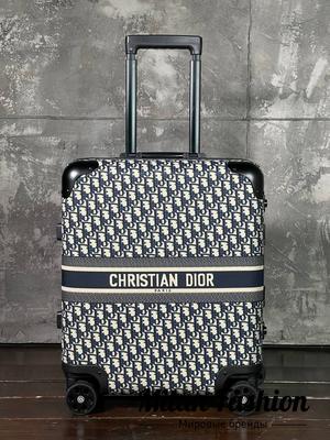 Официальный интернет магазин Christian Dior в Москве