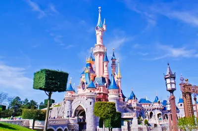 Парижский Диснейленд, парк аттракционов \"Disneyland\" в Париже, Франция |  FamilyWithKids.com