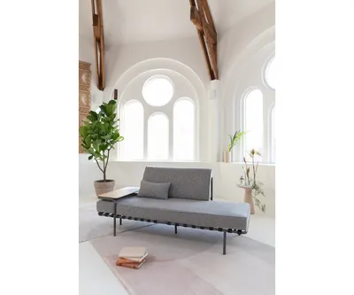 🇮🇹 Итальянский диван 𝗥𝗲𝘃𝗶𝘃𝗮𝗹. ⠀ Доступен к заказу с системой  раскладки, где диван укомплектован матрасом, в котором размер спального  места… | Instagram