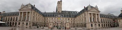Площадь Франсуа-руды, Дижон, Франция Стоковое Изображение - изображение  насчитывающей французско, назначение: 165672951