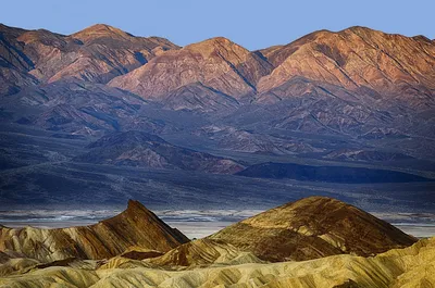 Долина Смерти (Палитра художника, Golden Canyon, Забриски-Поинт и  Дантес-Вью)