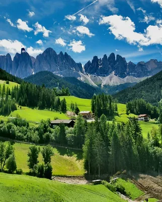 Доломиты в северном Италии стоковое изображение. изображение насчитывающей  швейцария - 28943059