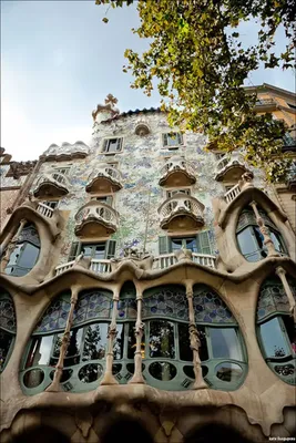 Дом Бальо в Барселоне — официальный сайт, билеты, адрес, фото, отзывы,  отели рядом на Туристер.ру
