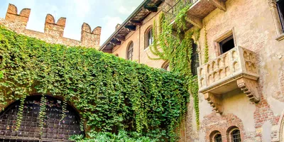 Дом Джульетты в Вероне: правда или красивая легенда для туристов? | Дом,  Турист, Верона