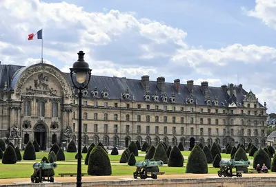 Государственный Дом Инвалидов, Париж: фото, сайт, музеи, часы работы,  крипта Наполеона, отели рядом — Туристер.Ру