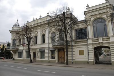 Дом Ушковой — здание Национальной библиотеки в Казани