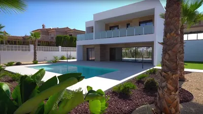Купить дом на море в Испании, в городе Кальпе. Новая современная вилла в  Испании | 2019 - YouTube