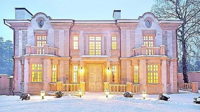 Самый дорогой дом на Рублевке в 700 раз дороже среднего по стране :: Жилье  :: РБК Недвижимость