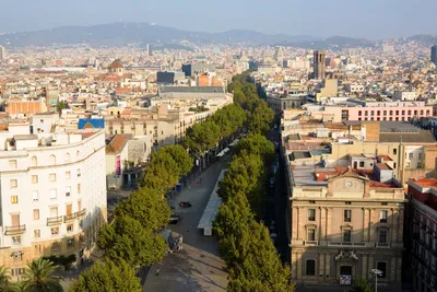 Дом зонтов в Барселоне | Об Испании от гида
