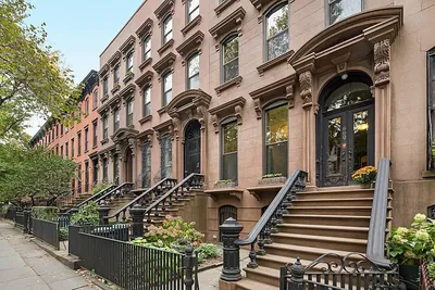 20 самых красивых зданий Нью-Йорка — Roomble.com