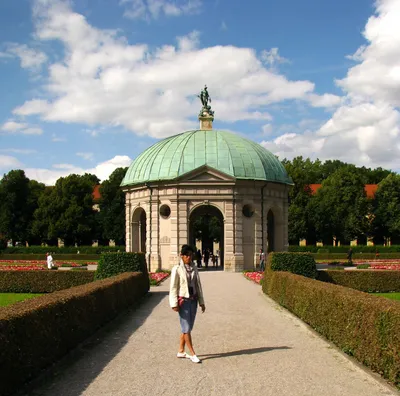 Скрытые жемчужины и знаковые достопримечательности: лучшие места Мюнхена  для изучения