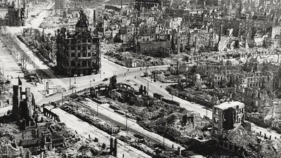 Дрезден 1945 фото