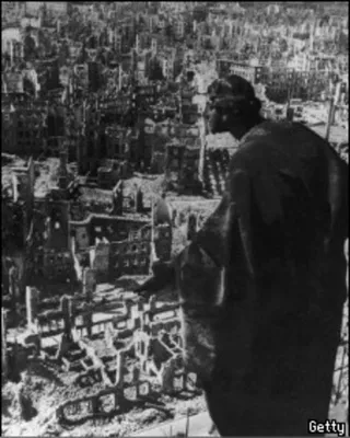 Где враг почувствует это больше всего»: как британцы и американцы бомбили  Дрезден три дня и почти уничтожили город — РТ на русском