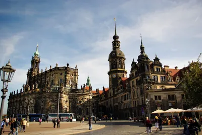 75 лет бомбардировке Дрездена. Почему этот город был уничтожен в 1945 году?  - SOVA