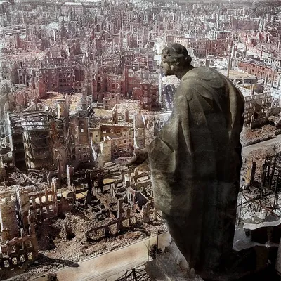 Бомбардировки Дрездена — военное преступление (The Guardian,  Великобритания) | 07.10.2022, ИноСМИ