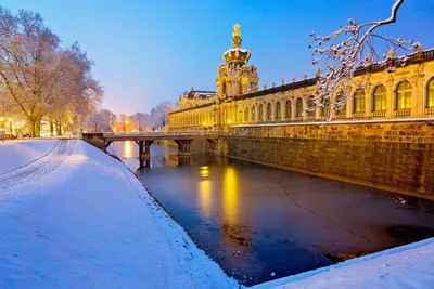 Через зиму Дрезден после захода солнца Стоковое Фото - изображение  насчитывающей ноча, историческо: 66022950