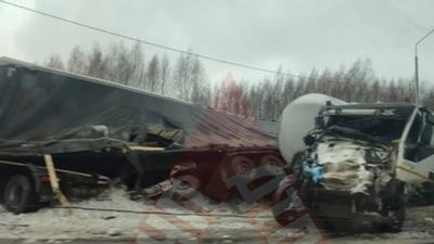 Утро жестянщика в Пермском крае: в двух ДТП погибли пять человек | Пермский  край | ФедералПресс