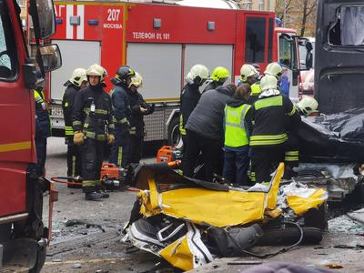 В пробке помогали друг другу. Участники ДТП на трассе Спб-Москва об аварии  | Происшествия | Аргументы и Факты