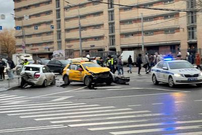 Блогер Губденский разбился насмерть в Москве — видео