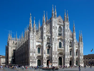 Миланский Собор (Дуомо Ди Милано) Является Готический Кафедральный Собор  Милана, Италия. (HDR Изображения) Фотография, картинки, изображения и  сток-фотография без роялти. Image 17228583