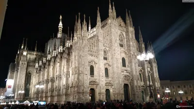 Large Suite Home Milan - Duomo Милан, Италия — бронируйте Апартаменты, цены  в 2024 году