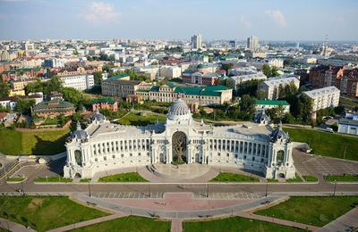 Дворец Земледельцев в Казани, красивое здание для одного снимка