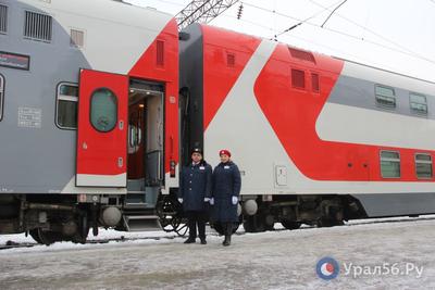 Первый двухэтажный поезд отправился из Москвы в Воронеж | Интерфакс-Туризм