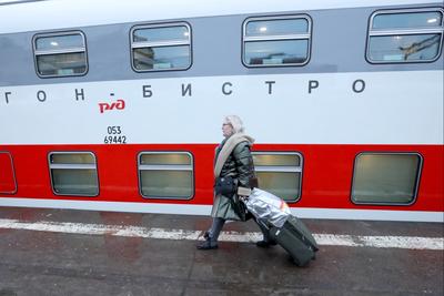 Фирменный двухэтажный поезд Казань-Москва (№ 023Г, видео-отзыв) | Хаус-ТВ