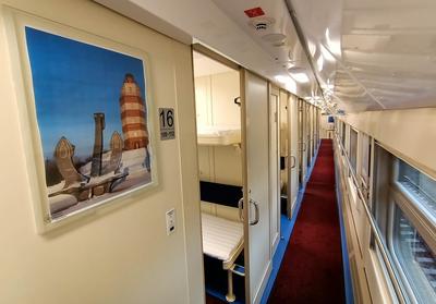Из Петербурга в Крым туристов доставят двухэтажные поезда | Телеканал Санкт- Петербург