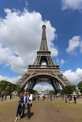 Эйфелева башня фото туристов