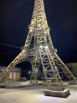 Эйфелева башня станет золотистой - Российская газета