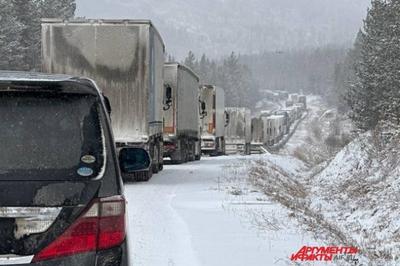 Капризная уральская погода может оставить екатеринбуржцев без ледового  городка | Свердловская область | ФедералПресс