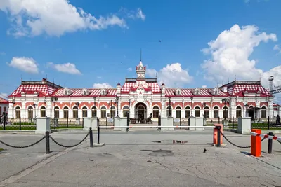 Железнодорожный вокзал \"Екатеринбург-Пассажирский\" | интересное место в  городе Екатеринбург