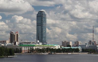 Высоцкий-2\": десять концепций новой башни в центре Екатеринбурга