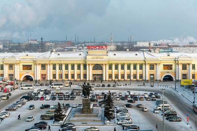 В Екатеринбурге вокзал ввел странные правила и не пускает пассажиров с  туристическими ножами - 19 февраля 2023 - Е1.ру