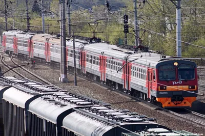 В Новокузнецк поступили новые современные вагоны купе: отличия, удобства,  душ, wi-fi, usb-порт, зарядка в новом поезде, что есть в новых вагонах - 5  апреля 2022 - НГС42.ру