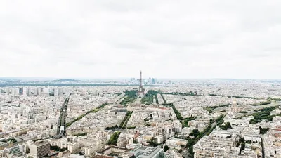 Елисейские поля – парижские шик, блеск и красота по максимуму