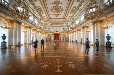 О Петербурге - Государственный Эрмитаж - крупнейший музей Санкт-Петербурга