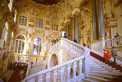 Фото: Государственный Эрмитаж, музей, Дворцовая наб., 38, Санкт-Петербург —  Яндекс Карты
