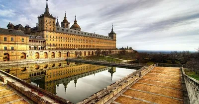 Из Мадрида — в монастырь Эскориал (на автобусе или арендованном транспорте)  🧭 цена экскурсии €180, отзывы, расписание экскурсий в Мадриде
