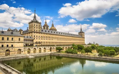 Эскориал в г. San Lorenzo de El Escorial - Музеи в Испании