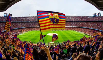 Сторонники Барселоны во время матча Редакционное Фото - изображение  насчитывающей мадрид, удерживание: 195618646