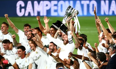Real Madrid Fans During La Liga: редакционная стоковая фотография —  стоковое изображение | Shutterstock