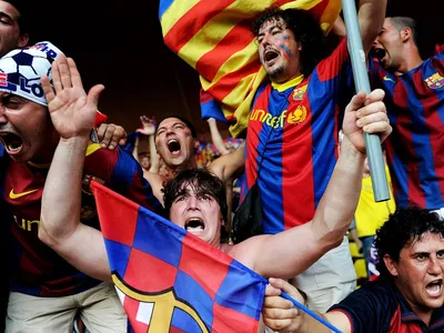 Чемпионат Испании по футболу: почему болельщиков «Барселоны» называют  задницами - Чемпионат