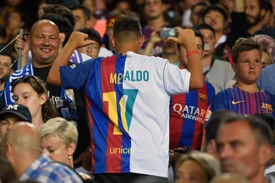 Фанаты Барселоны скандировали нацистские лозунги во время игры молодежки -  Футбол 24