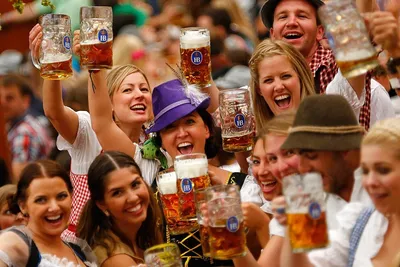 Октоберфест — пивной фестиваль в Германии