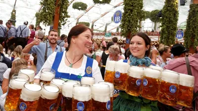 В Германии 17 сентября открылся фестиваль пива Октоберфест | РБК-Україна