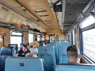 Обзор плацкартного вагона фирменного поезда 87-88 Н.Новгород - Адлер -  YouTube